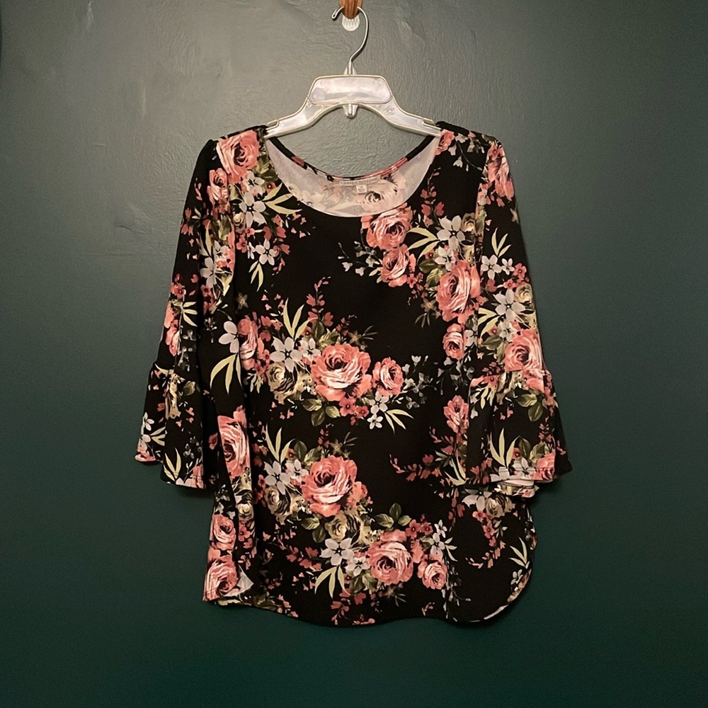 Green Envelope Black Floral Top